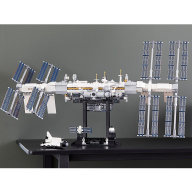 LEGO 21321 Ideas Międzynarodowa Stacja Kosmiczna – zdjęcie