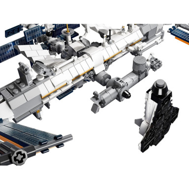 LEGO 21321 Ideas Międzynarodowa Stacja Kosmiczna – zdjęcie