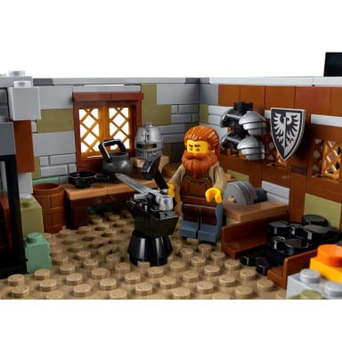 LEGO 21325 Ideas Średniowieczna kuźnia – zdjęcie
