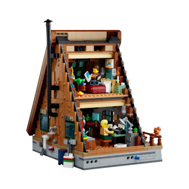 LEGO 21338 Ideas Chatka w kształcie litery A – zdjęcie