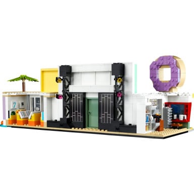 LEGO 21339 Ideas BTS Dynamite – zdjęcie