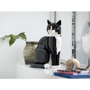 LEGO 21349 Ideas Biało-czarny kot – zdjęcie