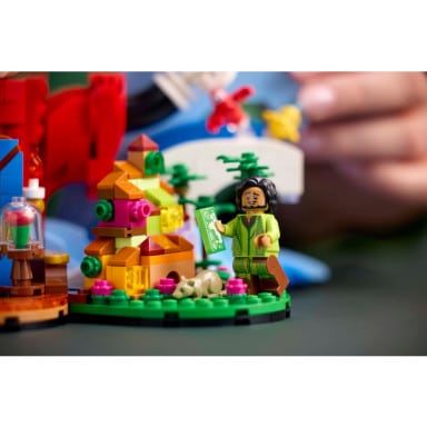 LEGO 21352 Ideas Magia Disneya – zdjęcie