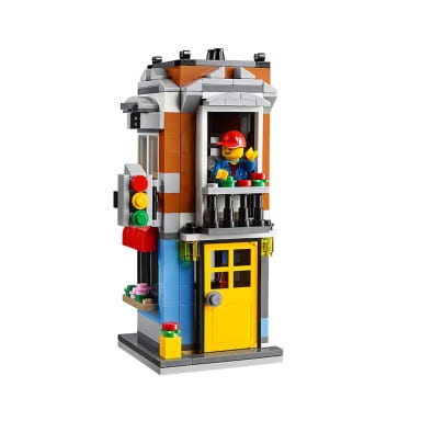LEGO 31050 Creator 3 w 1 Sklep na rogu – zdjęcie