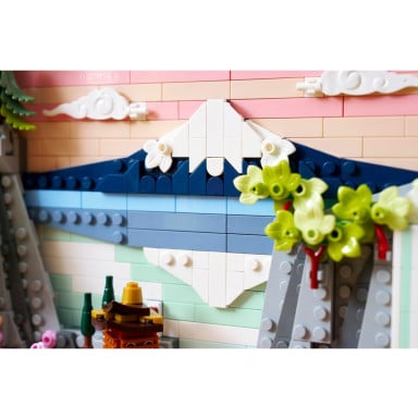 LEGO 31218 Art Japoński krajobraz z kwitnącą wiśnią – zdjęcie