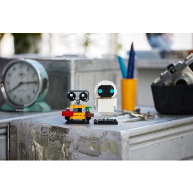 LEGO 40619 BrickHeadz EWA i WALL-E – zdjęcie