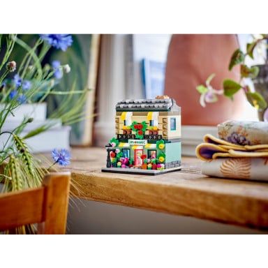 LEGO 40680 Kwiaciarnia – zdjęcie