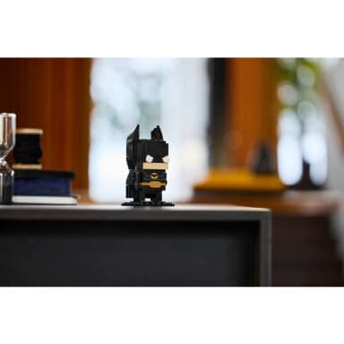 LEGO 40748 BrickHeadz Figurka Batmana 8 w 1 – zdjęcie