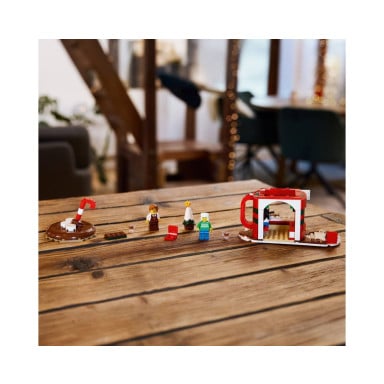 LEGO 40776 Stoisko z gorącą czekoladą – zdjęcie