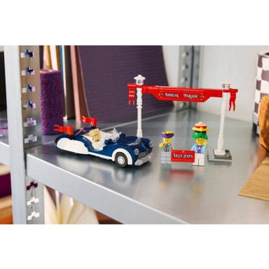 LEGO 40913 Icons Zabytkowy samochód z parady – zdjęcie