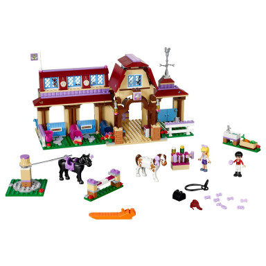 LEGO 41126 Friends Klub jeździecki Heartlake – zdjęcie