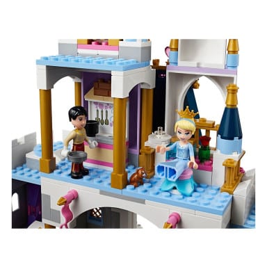 LEGO 41154 Disney Wymarzony zamek Kopciuszka – zdjęcie