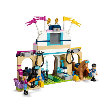 LEGO 41367 Friends Skoki przez przeszkody Stephanie – zdjęcie