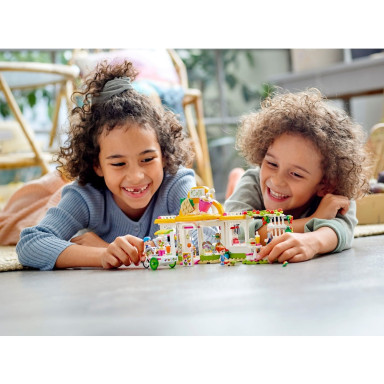 LEGO 41444 Friends Ekologiczna kawiarnia w Heartlake City – zdjęcie