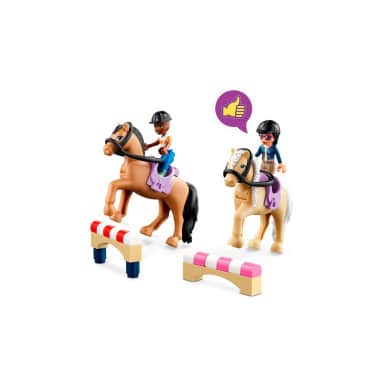 LEGO 41722 Friends Przyczepa na wystawę koni – zdjęcie