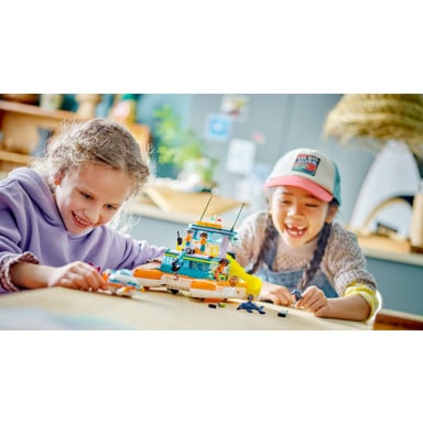 LEGO 41734 Friends Morska łódź ratunkowa – zdjęcie