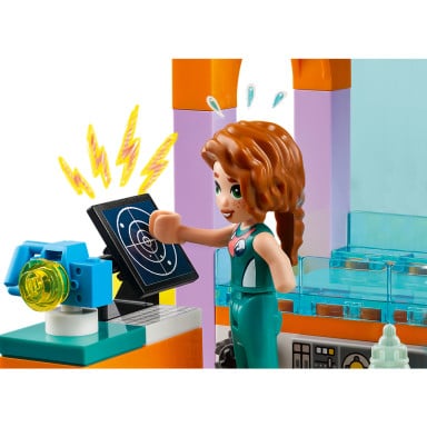 LEGO 41736 Friends Morskie centrum ratunkowe – zdjęcie