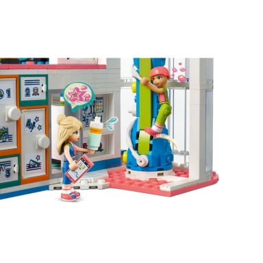 LEGO 41744 Friends Centrum sportowe – zdjęcie