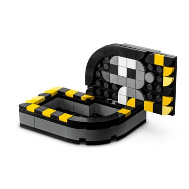 LEGO 41811 DOTS Zestaw na biurko z Hogwartu – zdjęcie