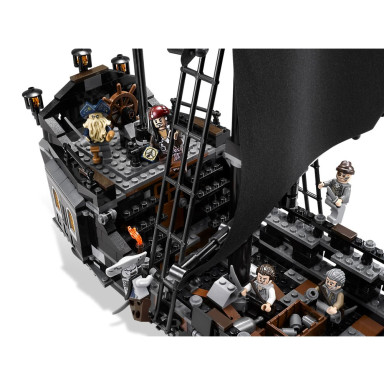 LEGO 4184 Pirates of the Caribbean The Black Pearl – zdjęcie