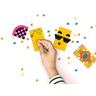 LEGO 41906 DOTS Pojemnik na długopisy w kształcie ananasa – zdjęcie
