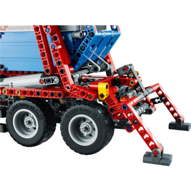 LEGO 42024 Technic Ciężarówka do przewozu kontenerów – zdjęcie