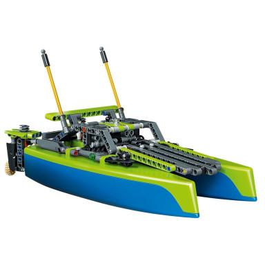 LEGO 42105 Technic Katamaran – zdjęcie