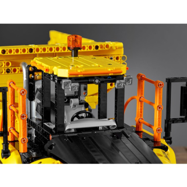 LEGO 42114 Technic Wozidło przegubowe Volvo 6×6 – zdjęcie