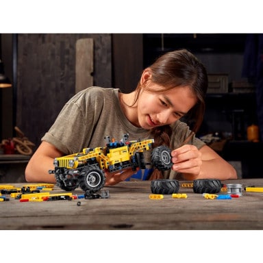 LEGO 42122 Technic Jeep Wrangler – zdjęcie