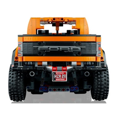 LEGO 42126 Technic Ford F-150 Raptor – zdjęcie