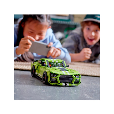 LEGO 42138 Technic Ford Mustang Shelby GT500 – zdjęcie