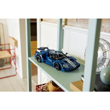LEGO 42154 Technic Ford GT, wersja z 2022 roku – zdjęcie