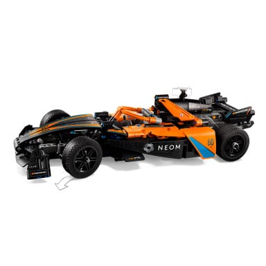 LEGO 42169 Technic NEOM McLaren Formula E Race Car – zdjęcie