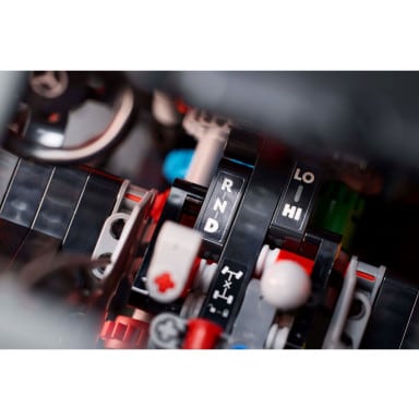 LEGO 42177 Technic Mercedes-Benz G 500 PROFESSIONAL Line – zdjęcie