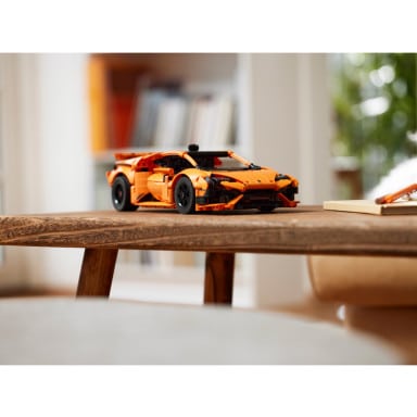 LEGO 42196 Technic Pomarańczowe Lamborghini Huracán Tecnica – zdjęcie