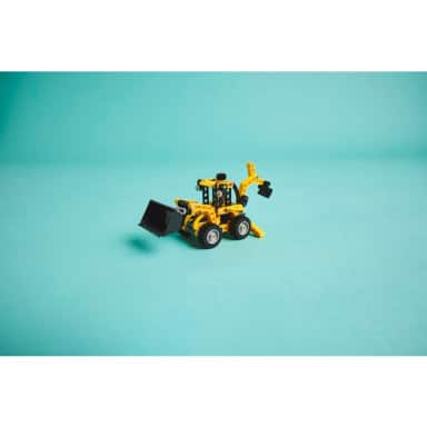 LEGO 42197 Technic Koparko-ładowarka – zdjęcie