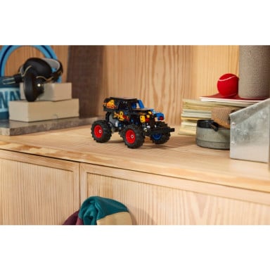 LEGO 42219 Technic Monster Jam Grave Digger Ogień i lód – zdjęcie