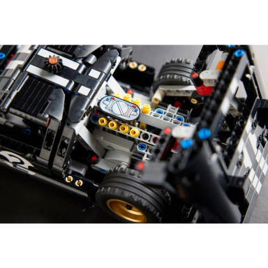 LEGO 42223 Technic Samochód wyścigowy 1966 Ford GT40 MKII – zdjęcie