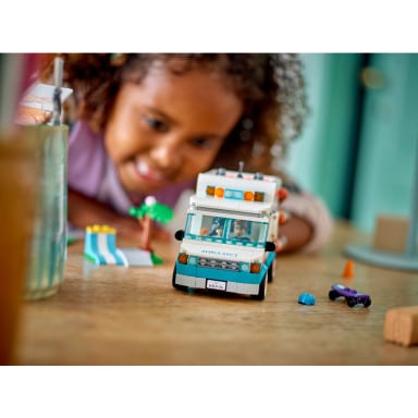 LEGO 42613 Friends Karetka szpitala w Heartlake – zdjęcie