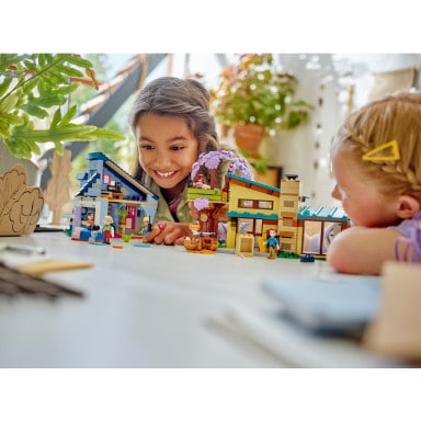 LEGO 42620 Friends Dom rodzinny Olly’ego i Paisley – zdjęcie