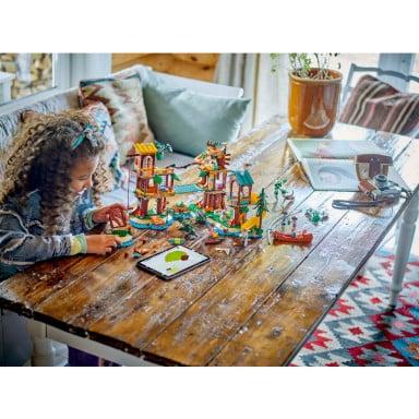 LEGO 42631 Friends Domek na drzewie na obozie kempingowym – zdjęcie