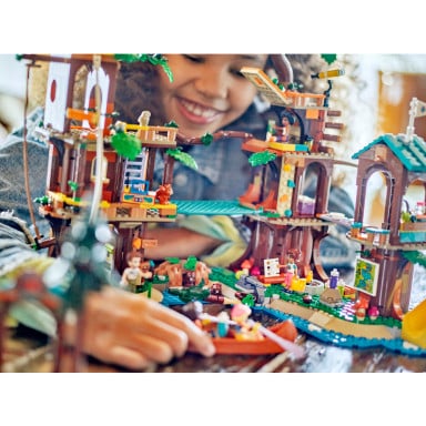 LEGO 42631 Friends Domek na drzewie na obozie kempingowym – zdjęcie
