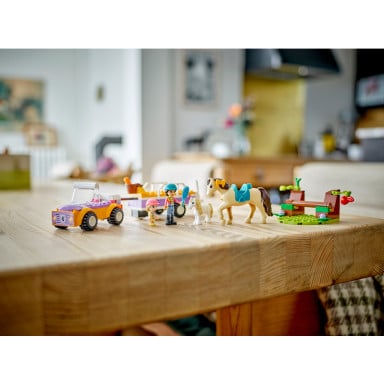 LEGO 42634 Friends Przyczepka dla konia i kucyka – zdjęcie