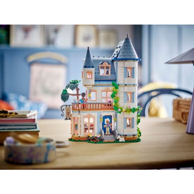 LEGO 42638 Friends Pensjonat w zamku – zdjęcie