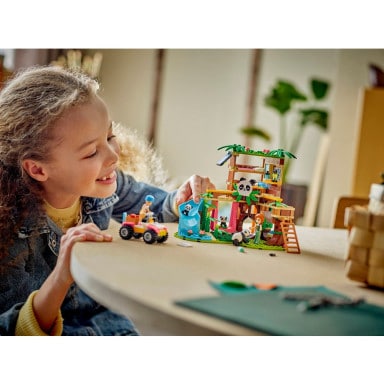 LEGO 42648 Friends Opieka nad pandami w rezerwacie – zdjęcie