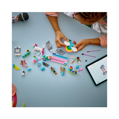 LEGO 42661 Friends Bal przebierańców z jednorożcem i wróżką – zdjęcie