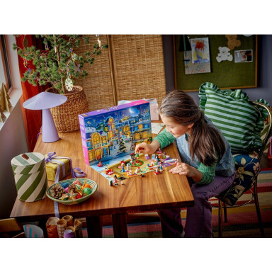 LEGO 42668 Friends Kalendarz adwentowy na 2025 rok – zdjęcie