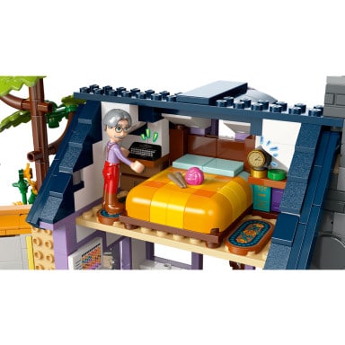 LEGO 42669 Friends Dom pszczelarzy i kwiatowy ogród – zdjęcie
