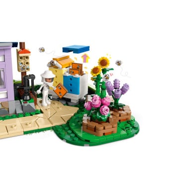 LEGO 42669 Friends Dom pszczelarzy i kwiatowy ogród – zdjęcie