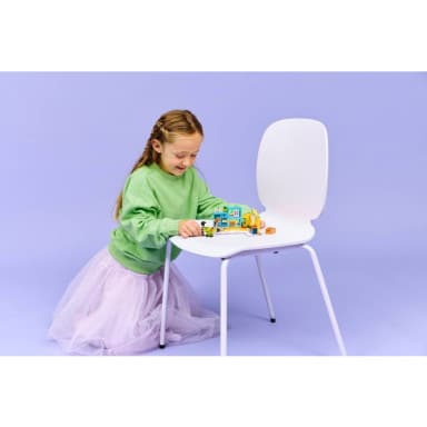 LEGO 42680 Friends Sklep spożywczy w mieście Heartlake – zdjęcie